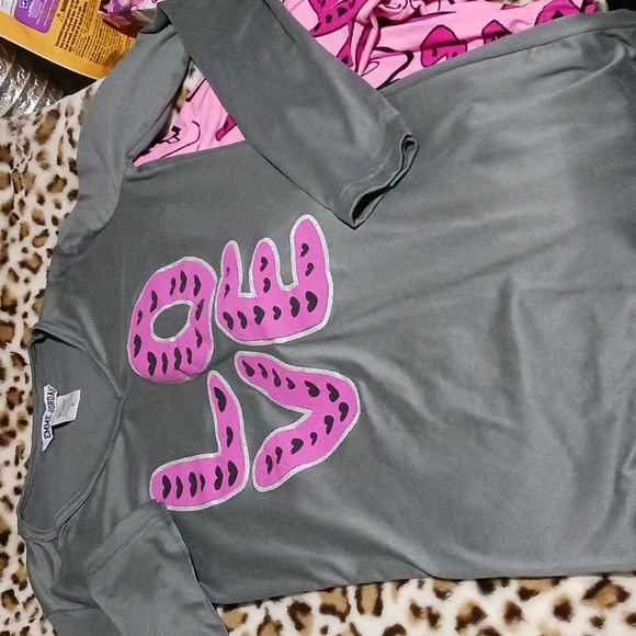 FINAL Price before donated. NWOT Emme Jordan "LOVE" 2pc Pjs Sz S - Picture 2 of 12